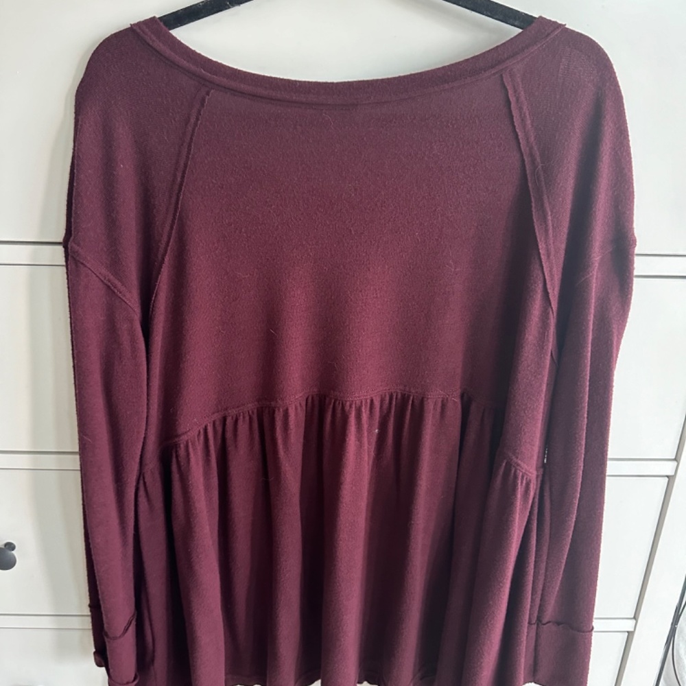 Top - Picture 2 of 3